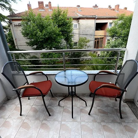 Apartman Lili Family Zára